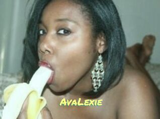 Ava_Lexie