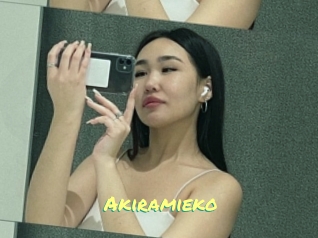 Akiramieko