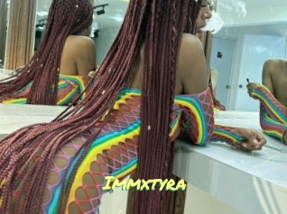 immxtyra Cul de Black
