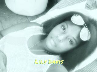 Lily_Davis