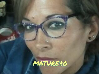 MATURE40 Cul de Black