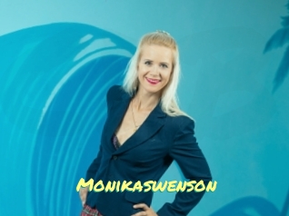 monikaswenson Cul de Black