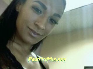 PrettyMiaxxx Cul de Black