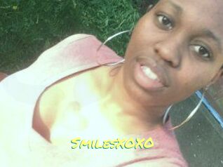 SmilesXOXO