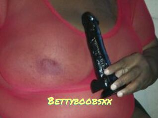 Bettyboobsxx